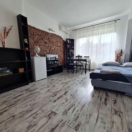 Raya Maisonette, Ideal Center Apartment София Екстериор снимка