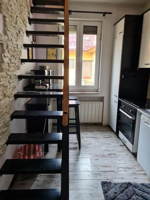 Raya Maisonette, Ideal Center Apartment София Екстериор снимка