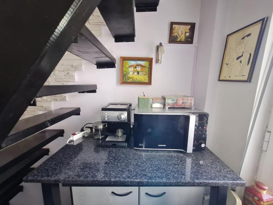 Raya Maisonette, Ideal Center Apartment София Екстериор снимка